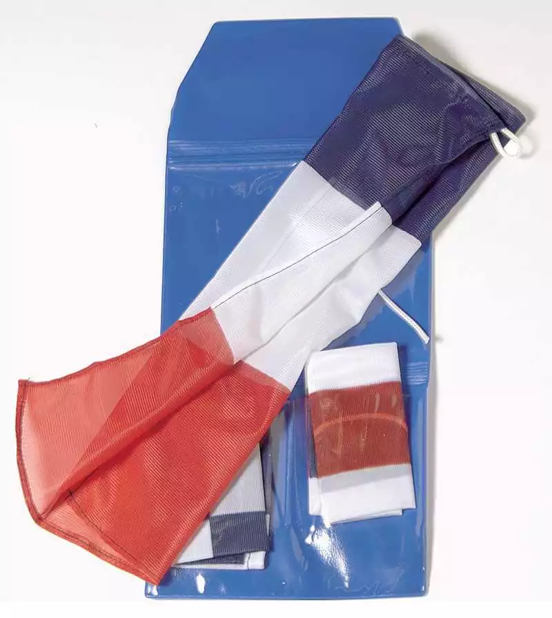 Pochette 3 pavillons 50 X 60 cm pavillon national N et C