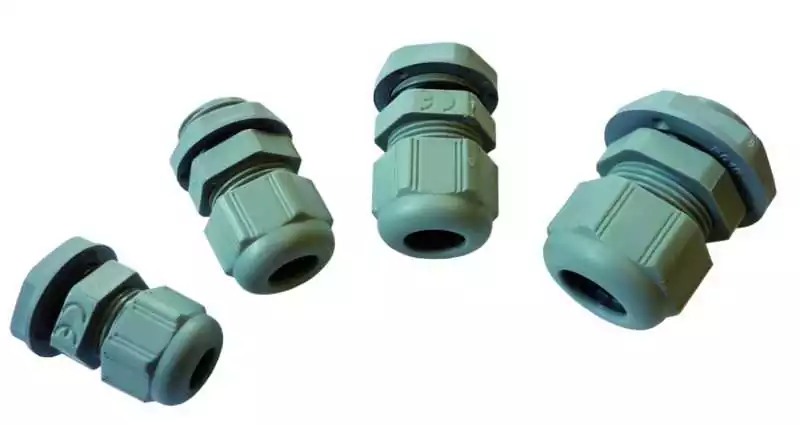 Presse-étoupes plastiques COMPLET 4 à 8 mm