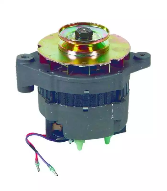 Alternateur 12V 65A MERCRUISER / VOLVO origine Merc 805884T 817119A1 A4