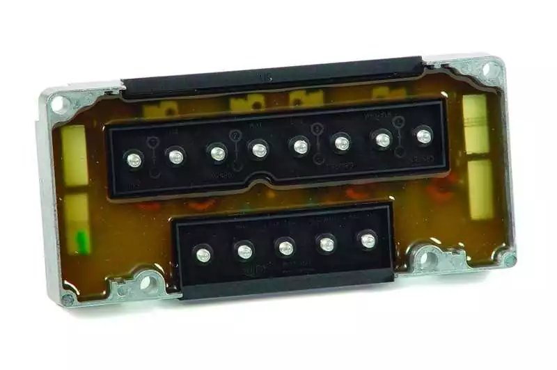 Boîtier électronique Mercury Mariner 4 cylindres OEM 332-5772A