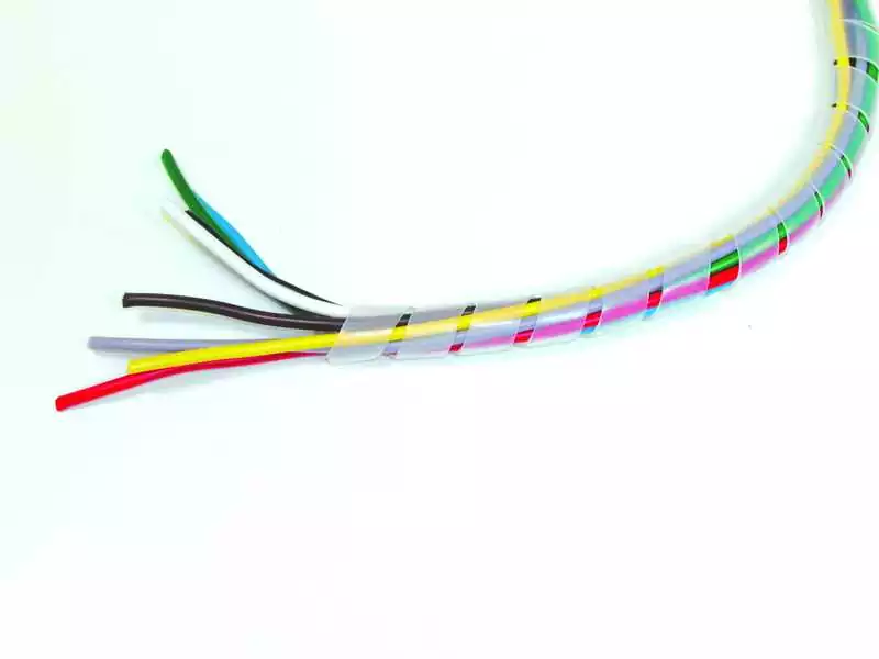 25m Gaines spirale noire diamètre 12mm