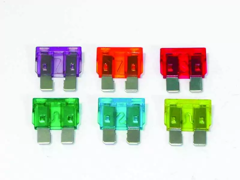 Boîte de 5 Fusibles enfichables 30 Ampères Couleur Vert