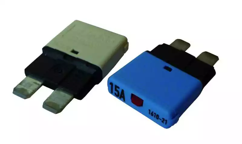 Fusible disjoncteur réarmable 25 Ampères blanc ivoire
