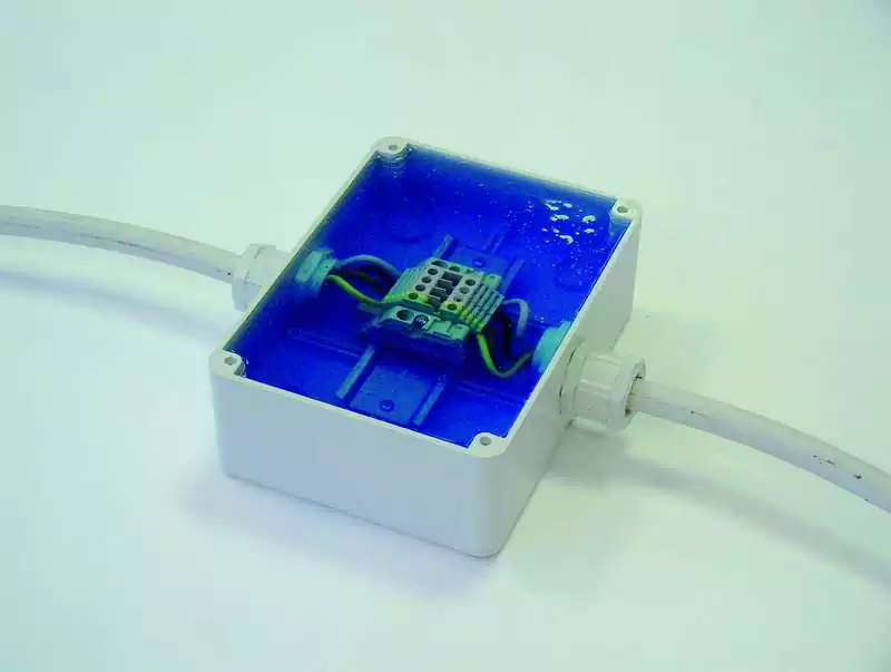 Gel silicone isolant bi-composant pour l'étanchéité des connexions 2X500ml