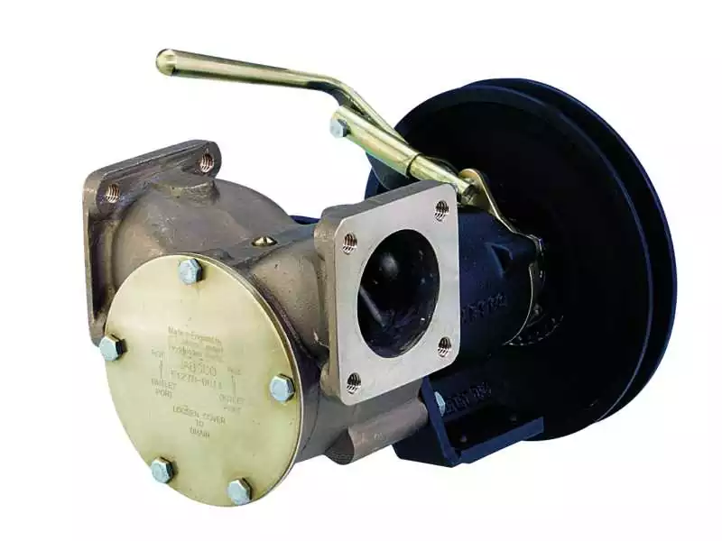 Pompe à embrayage électromagnétique débit 11 700 L/h sortie 1''1/2 Brides FLG