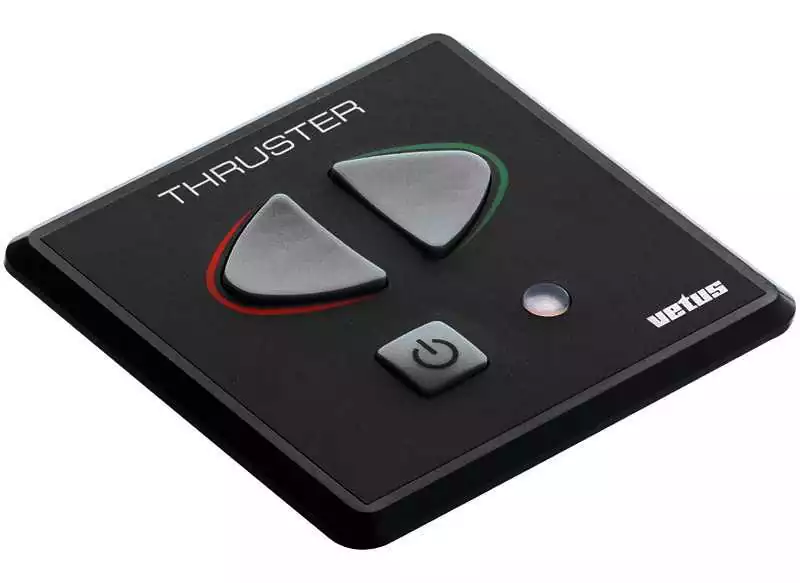 Tableau pour propulseur d'étrave avec boutons poussoirs avec temporisateur
