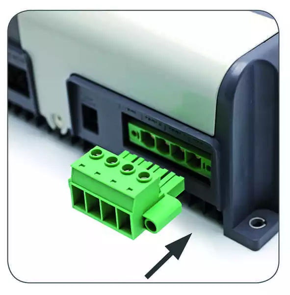Chargeur YPOWER 24V – 20A – 3 sorties – Haute fréquence – Compact