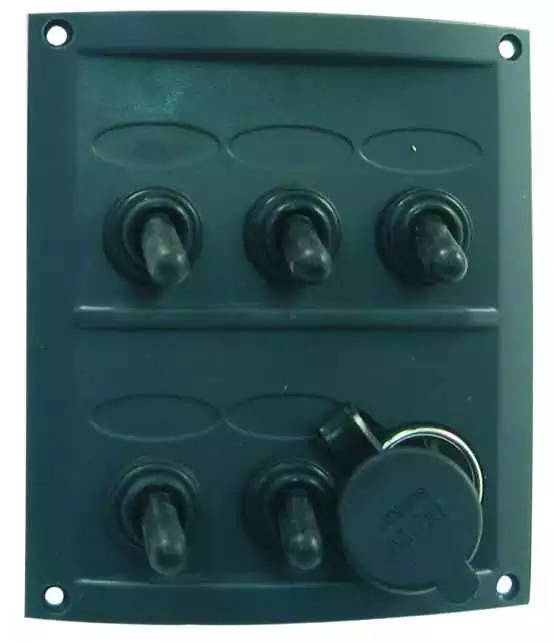 Tableau électrique étanche 5 interrupteurs + 1 prise 12V