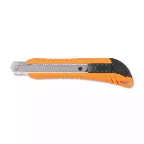 Cutter à lames sécable 18mm avec 3 lames rechanges