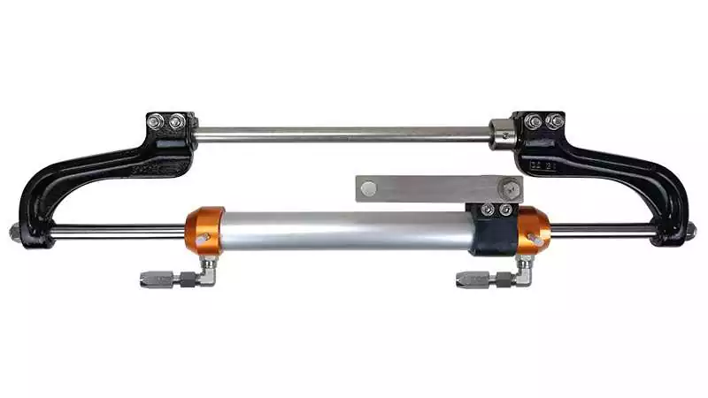 Vérin hydraulique VHM 232H moteur hors-bord jusqu’à 300CV ou 500CV bi-moteur