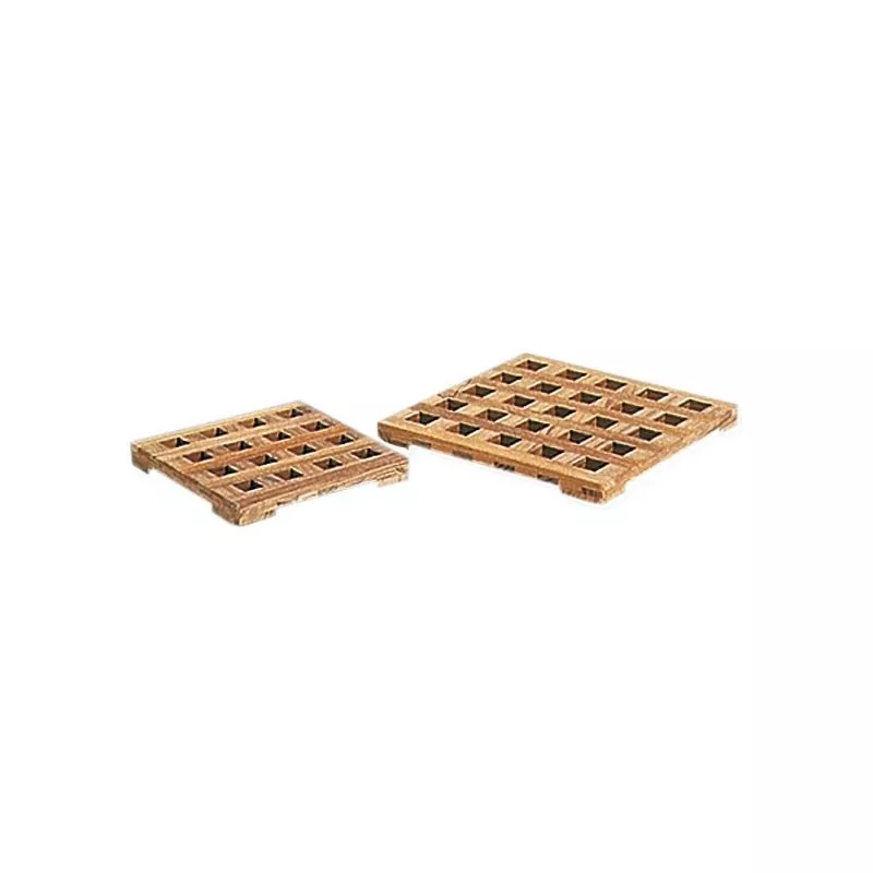 Caillebotis en teck 200x200mm repose casserole plats et autres Caillebotis en teck 200x200mm repose casserole plats et autres