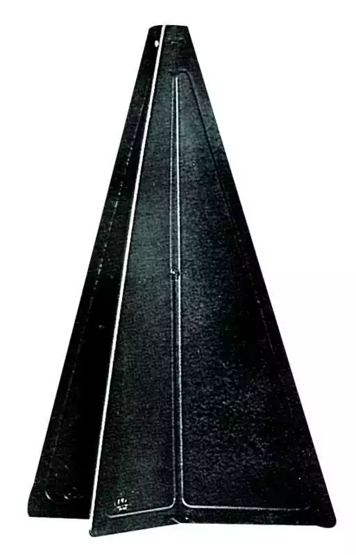 Cône noir de navigation – Signal voilier faisant route au moteur – Conforme RIPAM