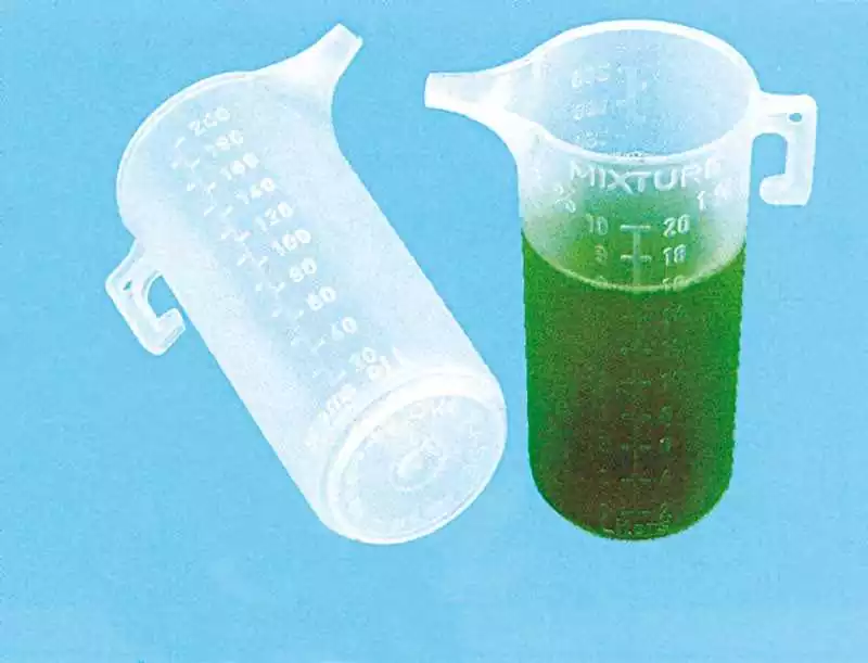 Vase gradué 200 ML pour mélange