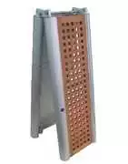 Passerelle caillebotis bateau : adhérence & drainage optimisés
